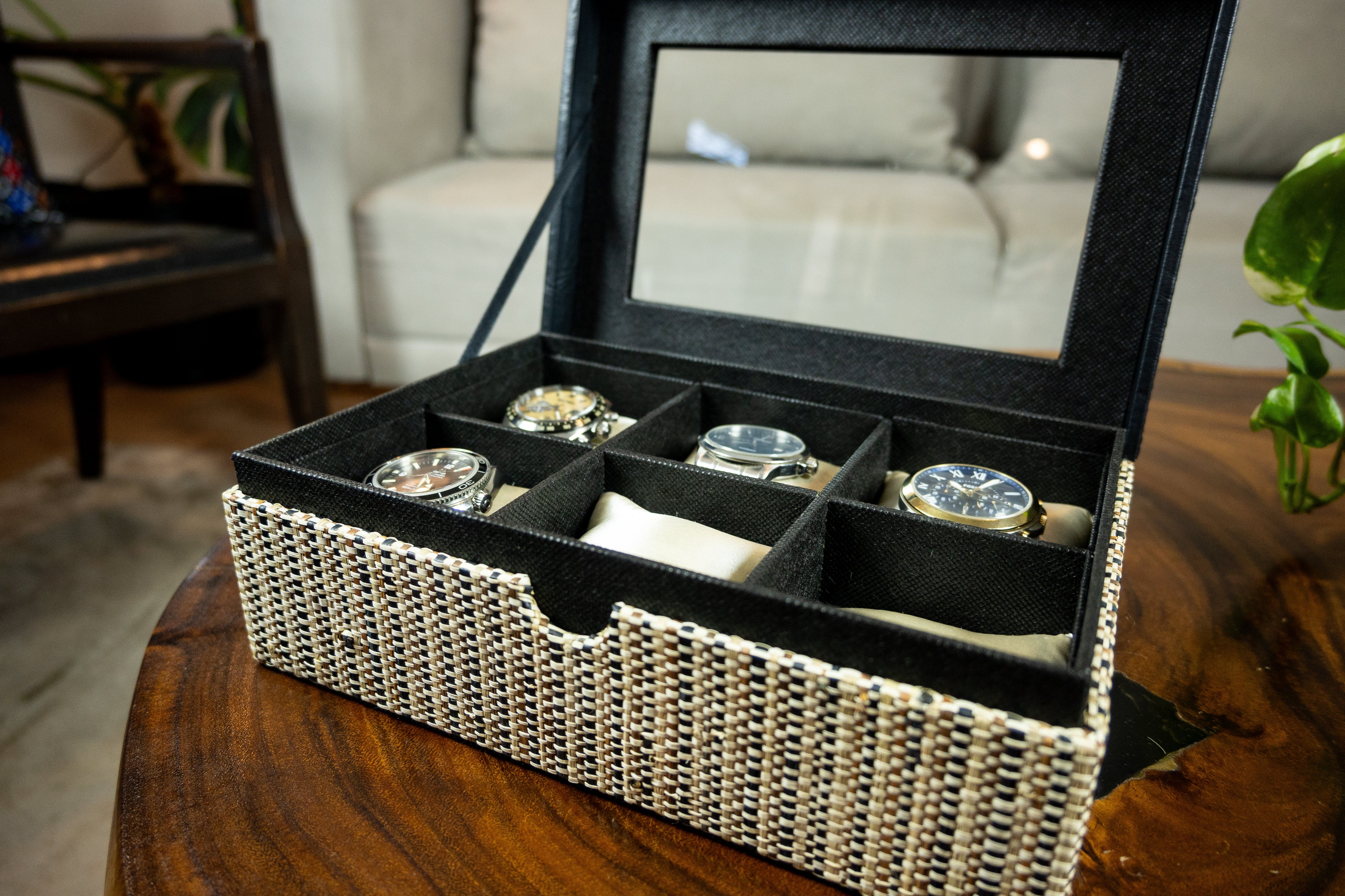 Medium Watch Organizer in Three-Toned Raffia