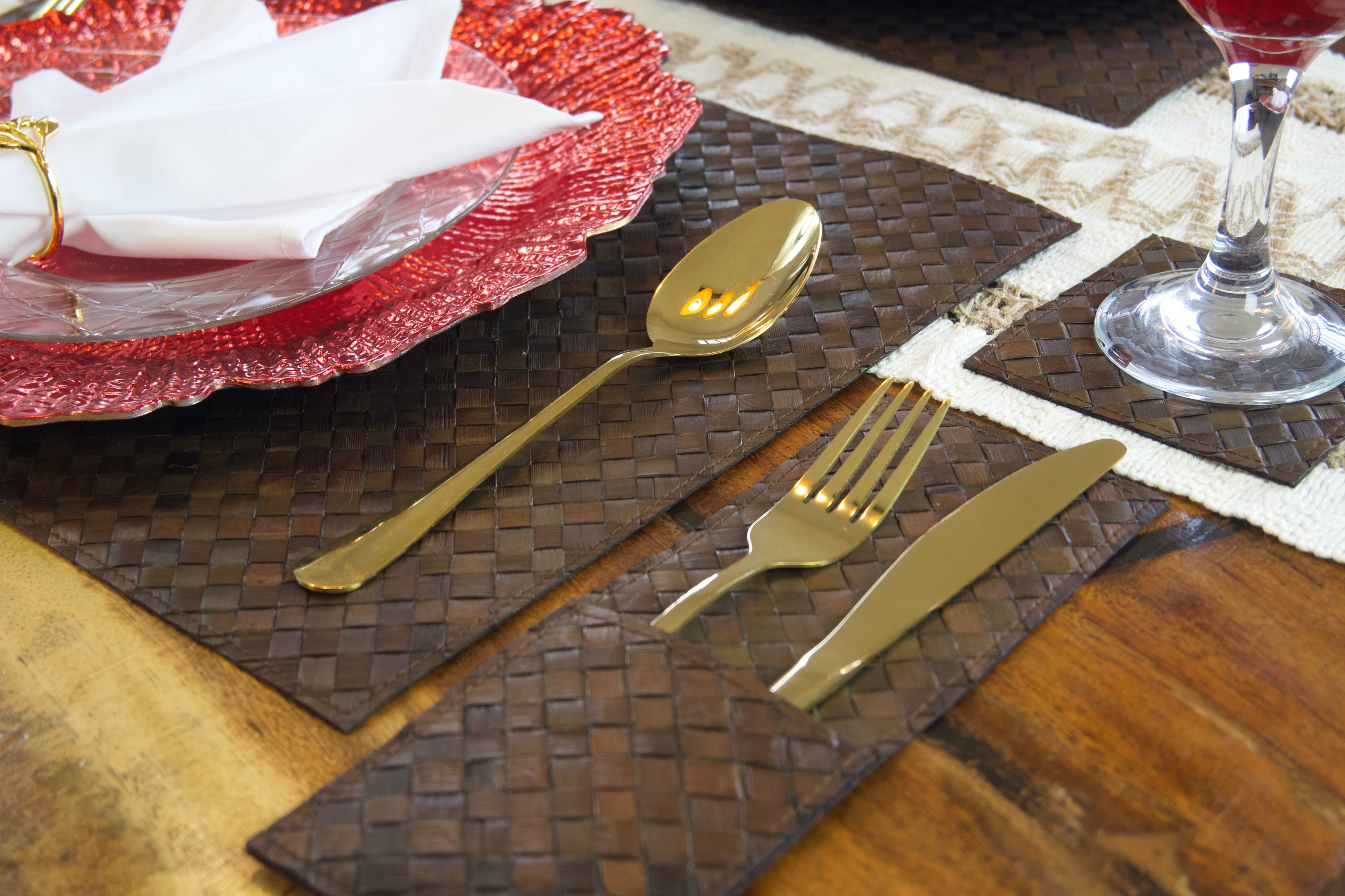 Brown Pandan Utensil Pocket