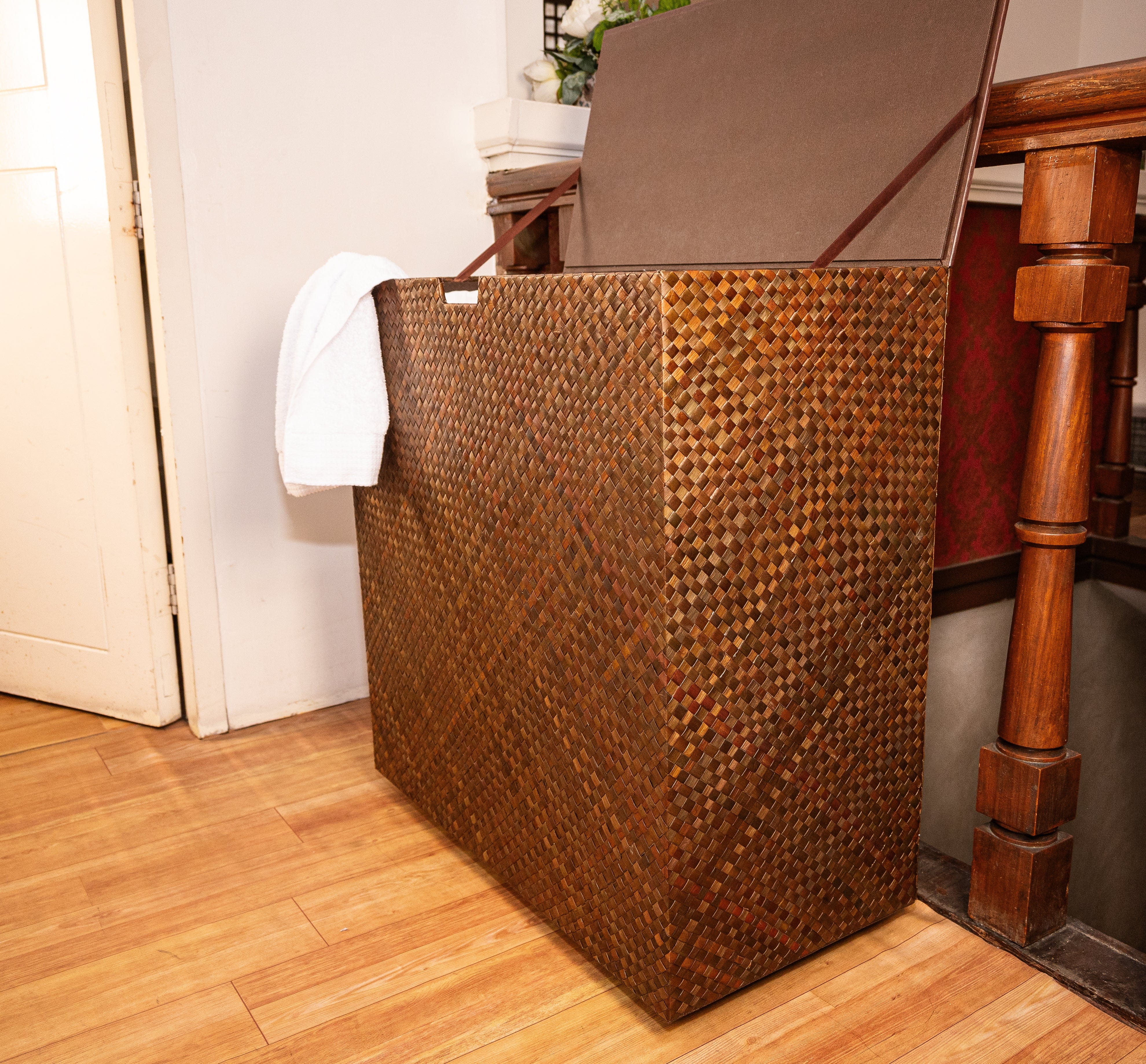 Large Rolling Laundry Hamper