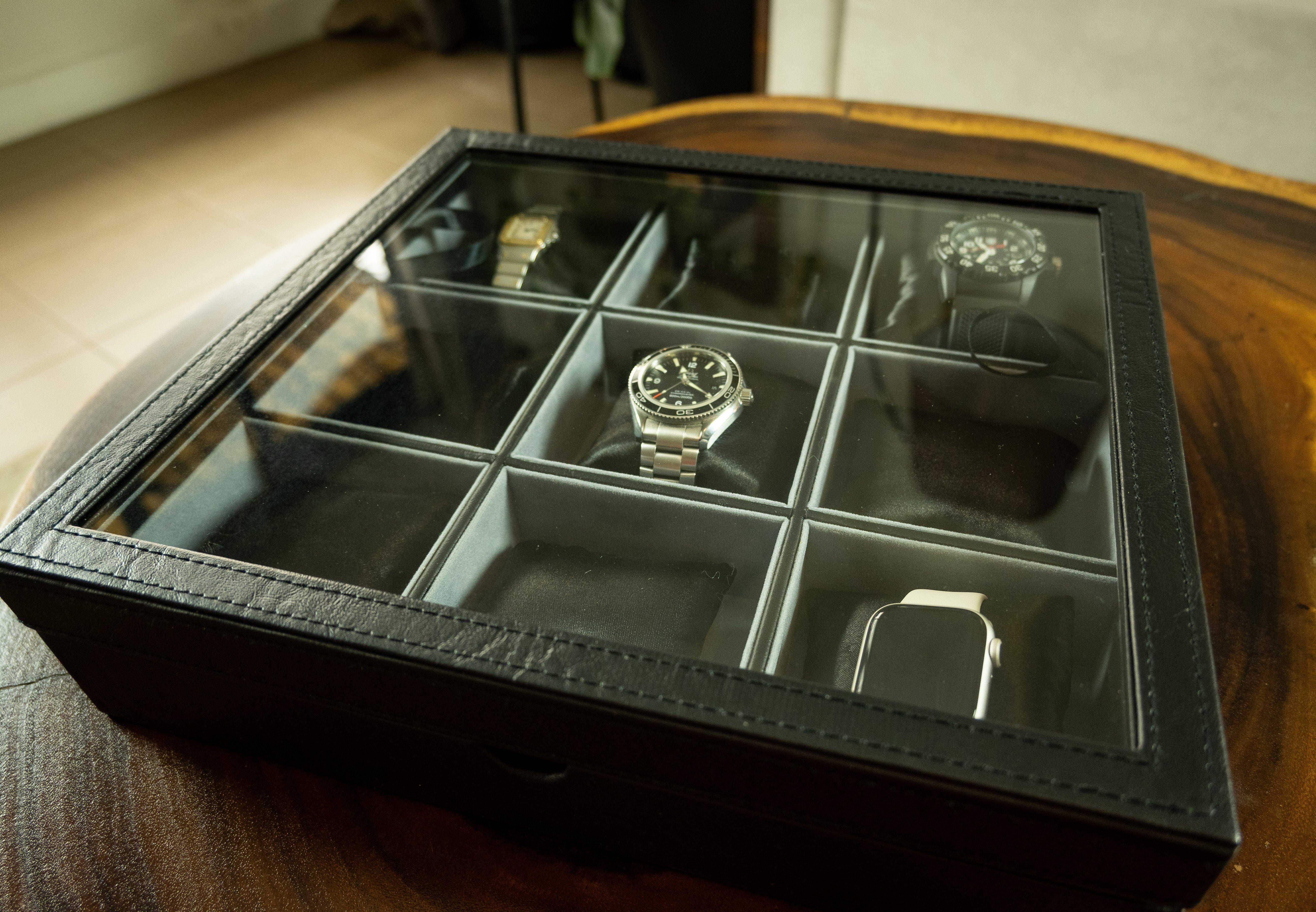 watch organizer